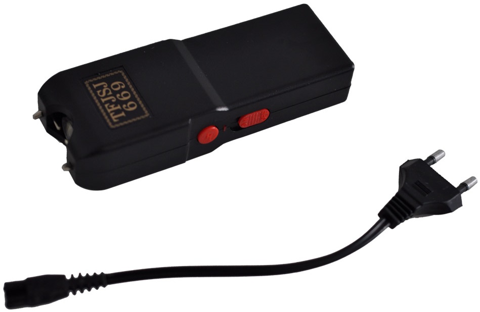 The 800 self-defense tazer with flashlight comes with advanced electric pulse technology & nicklecadium rechargeable battery. Black casing.