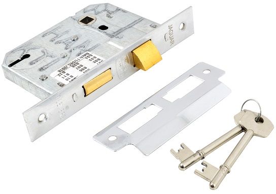 10 Piece set - tray, roller handle, ecopile refill, 25/38/50mm paint brush pack, sand paper sheet, drop sheet, paint stirrer and masking tape.