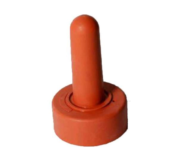 Replaceable silicone teat for plastic 2lt feeding bottle.