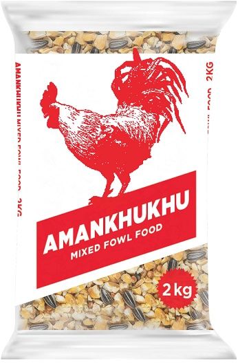 This is a mixture of various kinds of seeds and grain (maize, sorghum and sunflower). Maize is high in fat and contains carotene that colours the skin. It produces attractive looking corn fed chickens with yellow skin and a layer of fat.