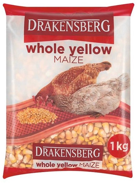 Maize is high in carbohydrates and fat, making it the ideal treat for free-walking and caged poultry. The whole variety is ideal for larger birds such as turkeys, geese, and ostriches.
