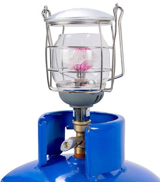 High light output. Silent operation. Glare reducing glass. Stainless Steel burner stem  rust proof. Filter jet prevents constant jet blocking. Fold-away stay-cool carry handle and includes hanging hook for storage and/or use. Fits directly on a CADAC 3kg 5kg or 7kg LPG Cylinder (cylinder not included) or Hi-Lite Extension Pipe (not included). Sturdy construction. Glass  subject to style variations. Operating Pressure  Cylinder Pressure.