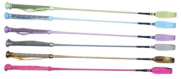 Brightly coloured jumping crops in assorted colours. Non-slip handle with fabric wrist loop. Smart shiny flap. Black, Grey, Pink, Purple, Sky Blue, Green & Red.