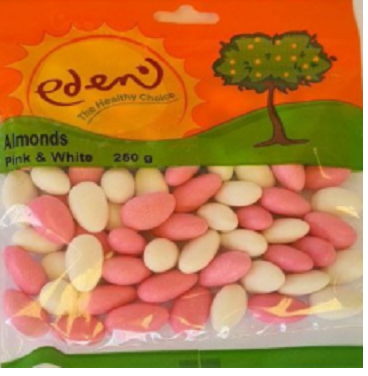 Almonds coated with a sweet layer (Flavourants, colourants, thickener).