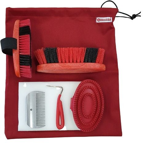 Everything you need to keep your horse clean and tidy. Grooming kit comes in a breathable cotton tack bag with a drawstring, making it easy to carry and hang up. Kit includes a coloured body brush and dandy brush, rubber curry comb, hoof pick, aluminium mane comb and a sponge. Any colour tack bag, with black, blue, purple or red brushes.