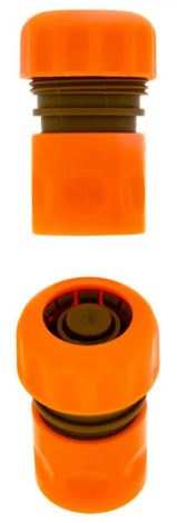 Quick connector with adapter for easily attaching your garden hose to a tap.