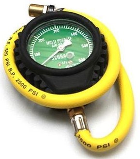 Selago multi-purpose air and water pressure gauge.