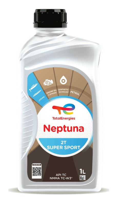 It exhibits excellent lubrication guaranteeing reduced wear.Outstanding detergent property helps prevent the clogging of piston ports avoids spark plug fouling and extends engine lifespan.Its anti-rust and anti-corrosion properties protect engines during prolonged stop.