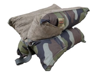 The SSG X Bag 600D camo Large is a durable shooting rest made from 600D canvas with a synthetic suede contact-side. It is designed to be filled with plastic shavings and pellets, ensuring an ultra-stable, smooth firing platform. This product is considered a basic shooting essential at an affordable price.