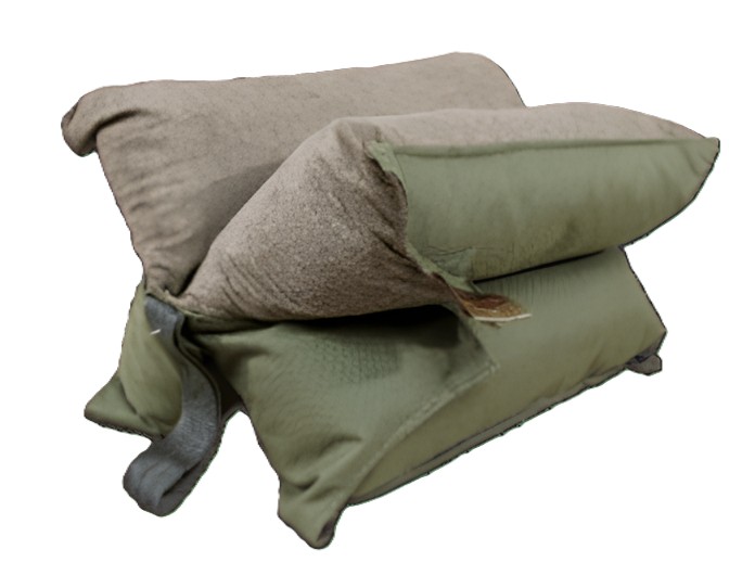 The SSG X Bag 600D green Large is a durable shooting rest made from 600D canvas with a synthetic suede contact-side. It is designed to be filled with plastic shavings and pellets, ensuring an ultra-stable, smooth firing platform. This product is considered a basic shooting essential at an affordable price.