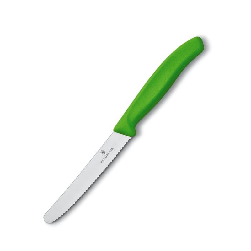 Serrated knife from the Swiss quality brand Victorinox. This knife has many uses, such as peeling and cutting fruit and vegetables, cutting hard rolls, sausage, cheese, etc. Also ideal as a steak knife. The knife has a serrated blade made of high-alloy, optimally hardened stainless steel, which guarantees that it will stay sharp for a long time. The handle is made of dishwasher-safe plastic. This knife is available in four different colours.