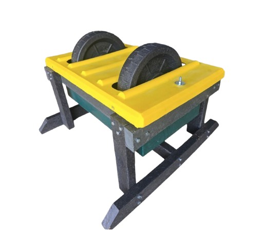 Capacity 50kg.Height 400mm Molasses double lick is a supplementary feed block commonly used in livestock farming to provide animals with essential nutrients and energy. It is made primarily from molasses, which enhances palatability and encourages animals to lick.