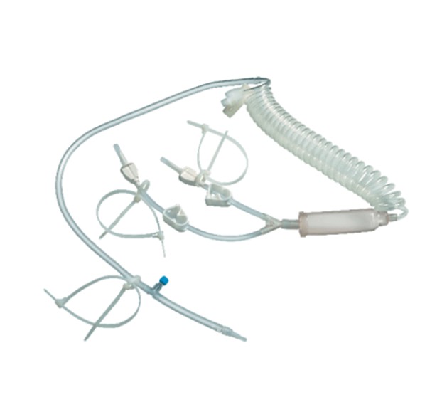 Increases flow rate up to 30L/hour. This volume is necessary in severe colic and critical care emergencies. The diameter is twice that of conventional IV drips; this translates into 16 times the flow ate of conventional sets.