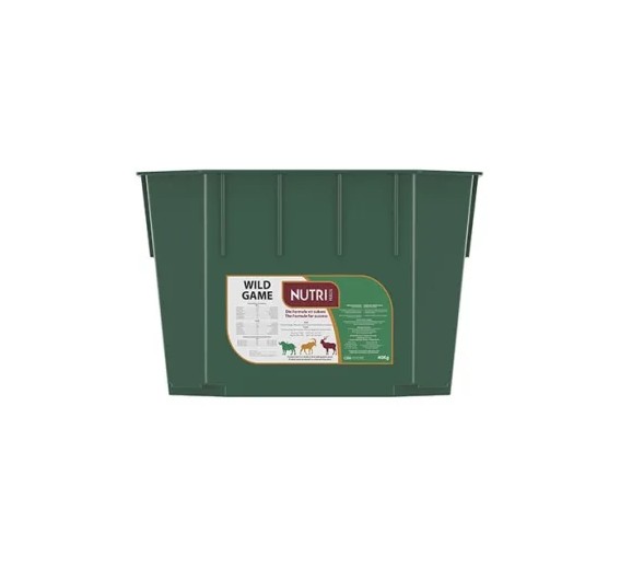 Nutri Tub Energy is a protein-, mineral-, and energy-rich supplement designed for ruminants grazing on pasture and is suitable for production use. It helps prevent condition loss in beef cows with calves and ewes with lambs during periods of poor winter grazing. The product can also be effectively used to support the growth of young animals on green, planted pastures. In addition, it serves as a flushing lick when provided one month before and after the mating season to support improved reproductive performance.