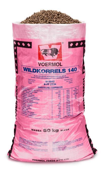 VOERMOL GAME PELLETS 140 (V14942). Class: Complete Ruminant Feed for ruminant game. Contains minerals, trace minerals & Vitamin A. Can be fed as a complete feed or supplement and is balanced for protein & energy. Contains no urea or medicaments. Formulated for drought supplementation or game kept in a boma. Can be fed on a hard surface without a feeding trough.