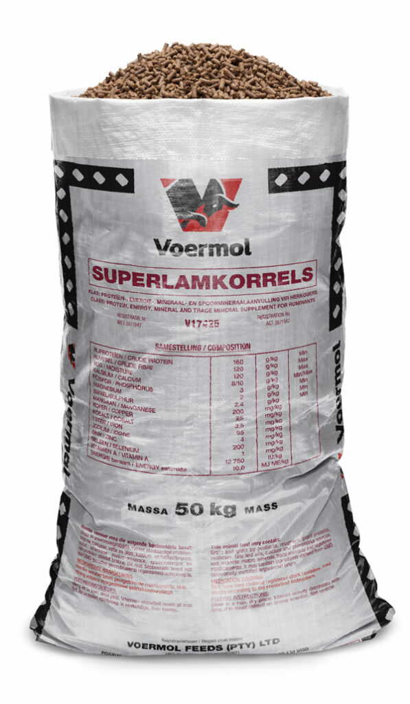 VOERMOL SUPERLAMB PELLETS (V17425). Class: Protein, Energy, Mineral & Trace Mineral Supplement for Ruminants. A ready-mixed pellet supplement developed for finishing weaner lambs on abundant, actively growing green veld or cultivated pasture. Also suitable for twin-bearing or lactating ewes, flushing breeding ewes and rams, and growing replacement ewes. High bypass protein supports muscle and testicular growth. Easy and convenient where labour, lick troughs or grain are limited.