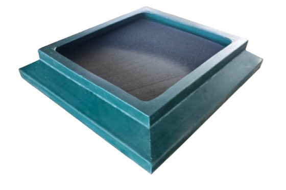 Capacity 12-15lt When it comes to ensuring the health and well-being of your livestock through effective and safe dipping practices, our Bio Safety Dip is the reliable solution. Carefully designed with precision and crafted from high-quality materials.