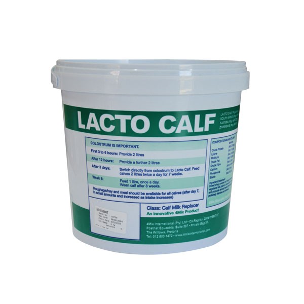 Lacto Calf is a highly digestible milk replacer specially formulated to give young calves a strong, healthy start and support their production potential. It contains coconut oil and lactose as readily available energy sources, while dairy proteins provide highly digestible nutrition suited to young animals. Added vitamins and minerals support a healthy metabolism, and probiotics promote gut health by supporting beneficial bacteria and limiting pathogenic bacterial growth. Fat is included at a controlled level to encourage starter-feed intake. Suitable for beef and dairy calves. Reg. No. V21441, Act 36 of 1947.