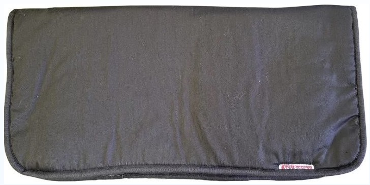 Felt numnah covered with cotton material. Fits under McLellan style saddles.