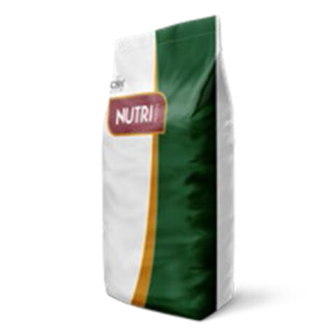 A drought maintenance feed designed to help sheep retain body weight during dry periods. It may also be used as part of an adaptation programme before animals move onto a growth ration. Feed strictly at the recommended rate.