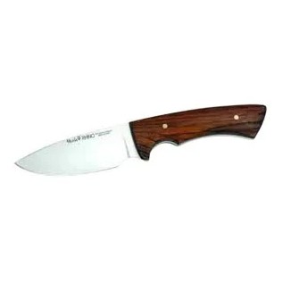 The Muela Rhino 10.R Hunting Knife features a full tang construction and a practical, versatile design, crafted from high-quality Molybdenum Vanadium steel for excellent durability. Its ergonomic handle includes a deep finger choil, providing a secure and comfortable grip even during extended use. Built to withstand demanding conditions, this knife is a reliable choice for hunting and a wide range of outdoor activities.