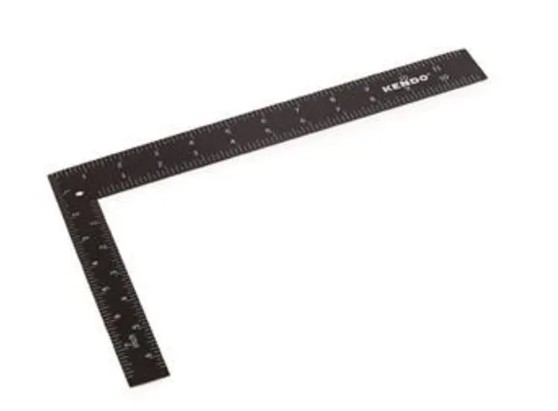 The Matus Square Steel 600 x 400 mm from Kendo is made from durable carbon steel and features permanently etched graduations in both imperial and metric units, providing accurate and long-lasting measurements.
