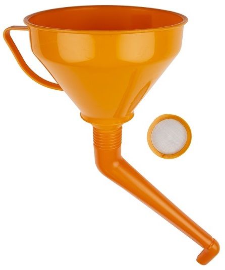 1.3lt Capacity. Chemical and oil resistant. Anti splash rim. Removable brass filter.